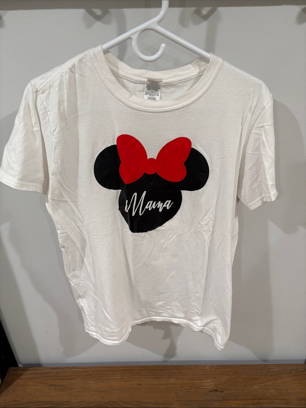 DISNEY MAMA ❤️🖤 White Tee with Black Minnie Silhouette and Red Bow